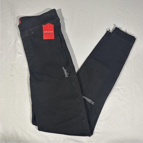 NWT $128 Spanx Distressed Skinny‎ Jean in Vintage Black [ SZ Small ] #6113 - Picture 1 of 13
